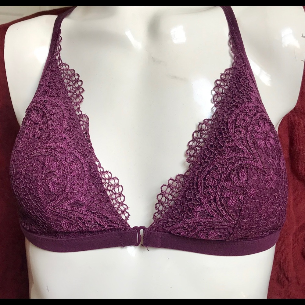 VICTORIAS SECRET BRA